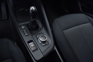 BMW X1 sDrive18d   Advantage, Head-up Display, Camara  - Foto 61