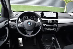 BMW X1 sDrive18d   Advantage, Head-up Display, Camara  - Foto 59