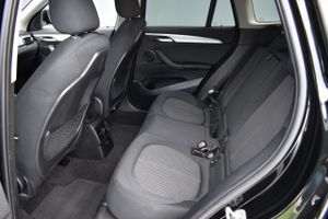 BMW X1 sDrive18d   Advantage, Head-up Display, Camara  - Foto 46