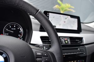 BMW X1 sDrive18d   Advantage, Head-up Display, Camara  - Foto 67
