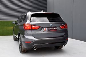 BMW X1 sDrive18d   Advantage, Head-up Display, Camara  - Foto 35