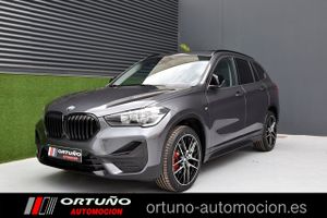 BMW X1 sDrive18d   Advantage, Head-up Display, Camara  - Foto 2
