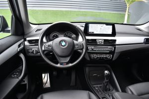 BMW X1 sDrive18d   Advantage, Head-up Display, Camara  - Foto 60