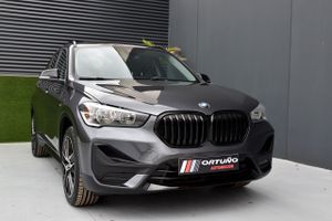 BMW X1 sDrive18d   Advantage, Head-up Display, Camara  - Foto 7