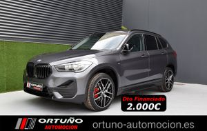 BMW X1 sDrive18d   Advantage, Head-up Display, Camara  - Foto 2
