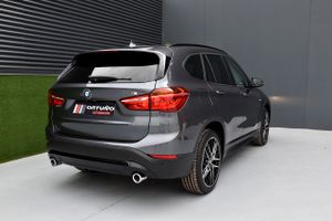BMW X1 sDrive18d   Advantage, Head-up Display, Camara  - Foto 27