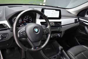 BMW X1 sDrive18d   Advantage, Head-up Display, Camara  - Foto 42