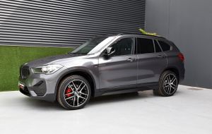 BMW X1 sDrive18d   Advantage, Head-up Display, Camara  - Foto 23
