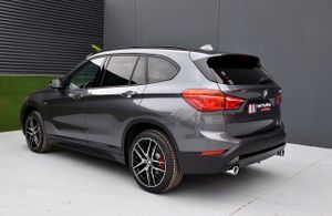 BMW X1 sDrive18d   Advantage, Head-up Display, Camara  - Foto 33