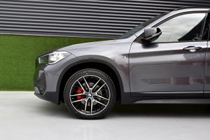 BMW X1 sDrive18d   Advantage, Head-up Display, Camara  - Foto 17
