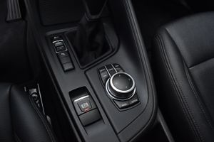 BMW X1 sDrive18d   Advantage, Head-up Display, Camara  - Foto 68