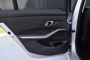BMW Serie 3 318d 150CV   - Foto 42