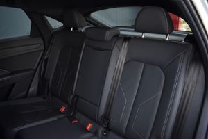 Audi Q3 Sportback 35 TDI 110kW 150CV S tronic Virtual Cockpit, S line, Gris Cronos   - Foto 15