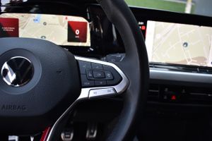 Volkswagen Golf Life 2.0 TDI 85kW 115CV CarPlay, Android Auto, gris delfin   - Foto 60