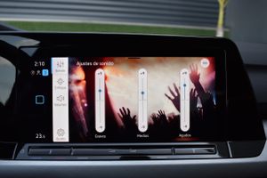 Volkswagen Golf Life 2.0 TDI 85kW 115CV CarPlay, Android Auto, gris delfin   - Foto 88