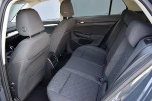 Volkswagen Golf Life 2.0 TDI 85kW 115CV CarPlay, Android Auto, gris delfin   - Foto 44