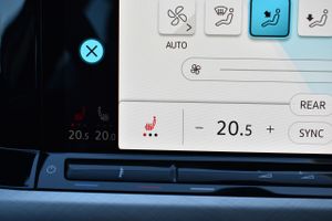 Volkswagen Golf Life 2.0 TDI 85kW 115CV CarPlay, Android Auto  - Foto 100