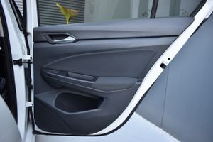Volkswagen Golf Life 2.0 TDI 85kW 115CV CarPlay, Android Auto  - Foto 43