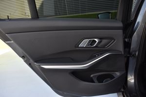 BMW Serie 3 Touring 318d Sport, Carplay, Android auto  - Foto 42