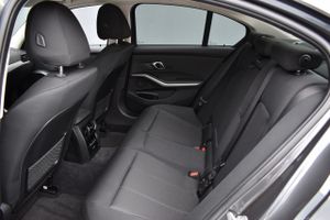 BMW Serie 3 320d 190CV CarPlay, Android  - Foto 11