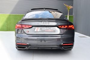 Audi A5 AUDI A5 B.Line 35 TDI S tronic Sportback Matrix, Camara, CarPlay, Techo panoramico  - Foto 4