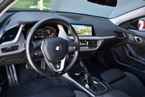 BMW Serie 1 116d Sport, Camara, Carplay  - Foto 9