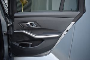 BMW Serie 3 Touring 318d Sport, Carplay, Android auto  - Foto 47