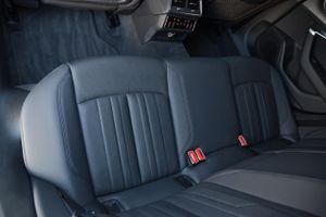 Audi A6 Avant Sport 40 TDI 150kW 204CV S tron. Sport, Matrix, Luz ambiental, Camaras 360, CarPlay   - Foto 38