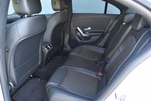 Mercedes CLA 200 D DCT Camara, CarPlay, Android auto  - Foto 47