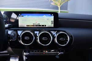 Mercedes CLA 200 D DCT Camara, CarPlay, Android auto  - Foto 67