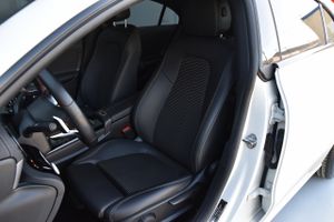 Mercedes CLA 200 D DCT Camara, CarPlay, Android auto  - Foto 12
