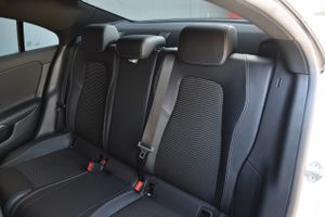 Mercedes CLA 200 D DCT Camara, CarPlay, Android auto  - Foto 43