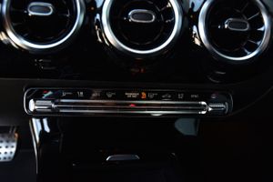 Mercedes CLA 200 D DCT Camara, CarPlay, Android auto  - Foto 68