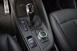 BMW X1 sDrive16d Automatico, Piel, navegacion profesional  - Foto 14