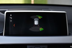 BMW X1 sDrive16d Automatico, Piel, navegacion profesional  - Foto 12