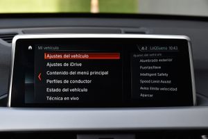 BMW X1 sDrive16d Automatico, Piel, navegacion profesional  - Foto 71