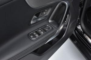 Mercedes CLA 200 D DCT Camara, CarPlay, Android auto  - Foto 41