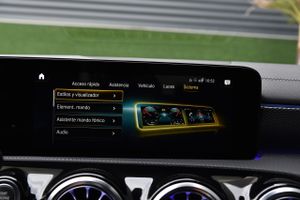 Mercedes CLA 200 D DCT Camara, CarPlay, Android auto  - Foto 87