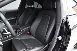 Mercedes CLA 200 D DCT Camara, CarPlay, Android auto  - Foto 13