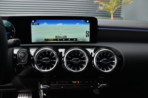 Mercedes CLA 200 D DCT Camara, CarPlay, Android auto  - Foto 68