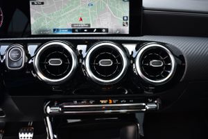 Mercedes CLA 200 D DCT Camara, CarPlay, Android auto  - Foto 60