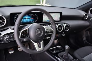 Mercedes CLA 200 D DCT Camara, CarPlay, Android auto  - Foto 37