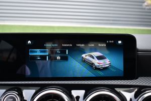 Mercedes CLA 200 D DCT Camara, CarPlay, Android auto  - Foto 73