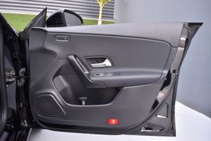 Mercedes CLA 200 D DCT Camara, CarPlay, Android auto  - Foto 45