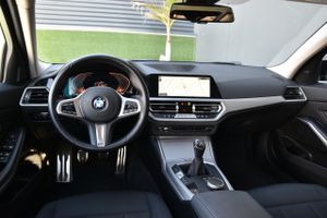 BMW Serie 3 318d 150CV Negro Full Black  - Foto 48