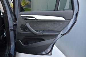 BMW X1 sDrive16d Navegacion Profesional  - Foto 48