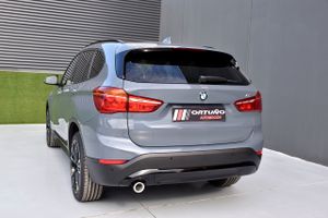 BMW X1 sDrive16d Navegacion Profesional  - Foto 39