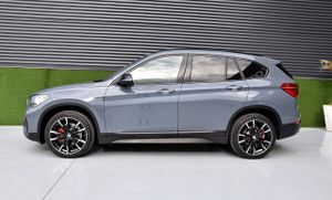 BMW X1 sDrive16d Navegacion Profesional  - Foto 3
