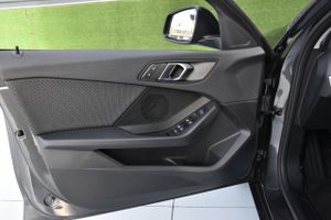 BMW Serie 1 118d Camara, CarPlay, Android auto  - Foto 39