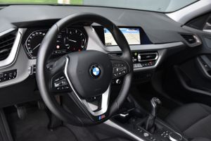 BMW Serie 1 118d Camara, CarPlay, Android auto  - Foto 38